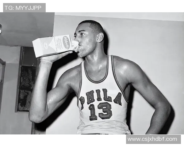 阿雅克与布尔格的精彩对决揭示了足球战术的博弈与激情 阿雅克与布尔格的精彩对决揭示了足球战术的博弈与激情