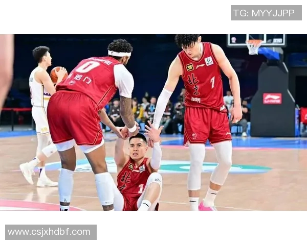 北京首钢与山东西王激战正酣谁将赢得这场篮球巅峰对决的胜利