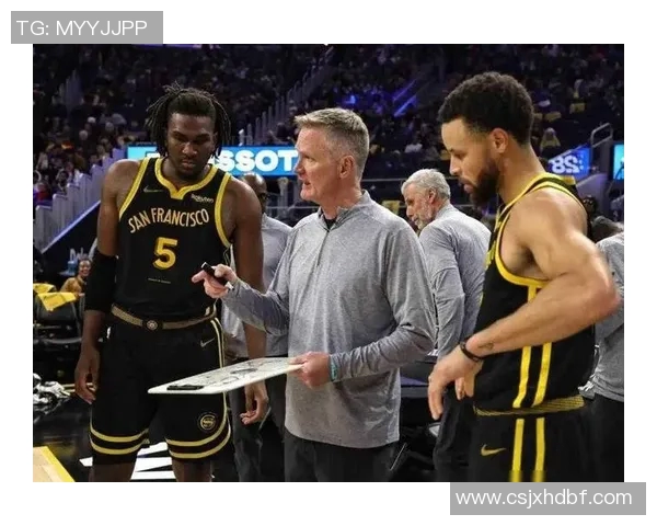 火箭与灰熊激战正酣比分胶着引发球迷热议