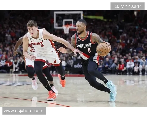 热火与开拓者激战加时赛精彩瞬间回顾与分析